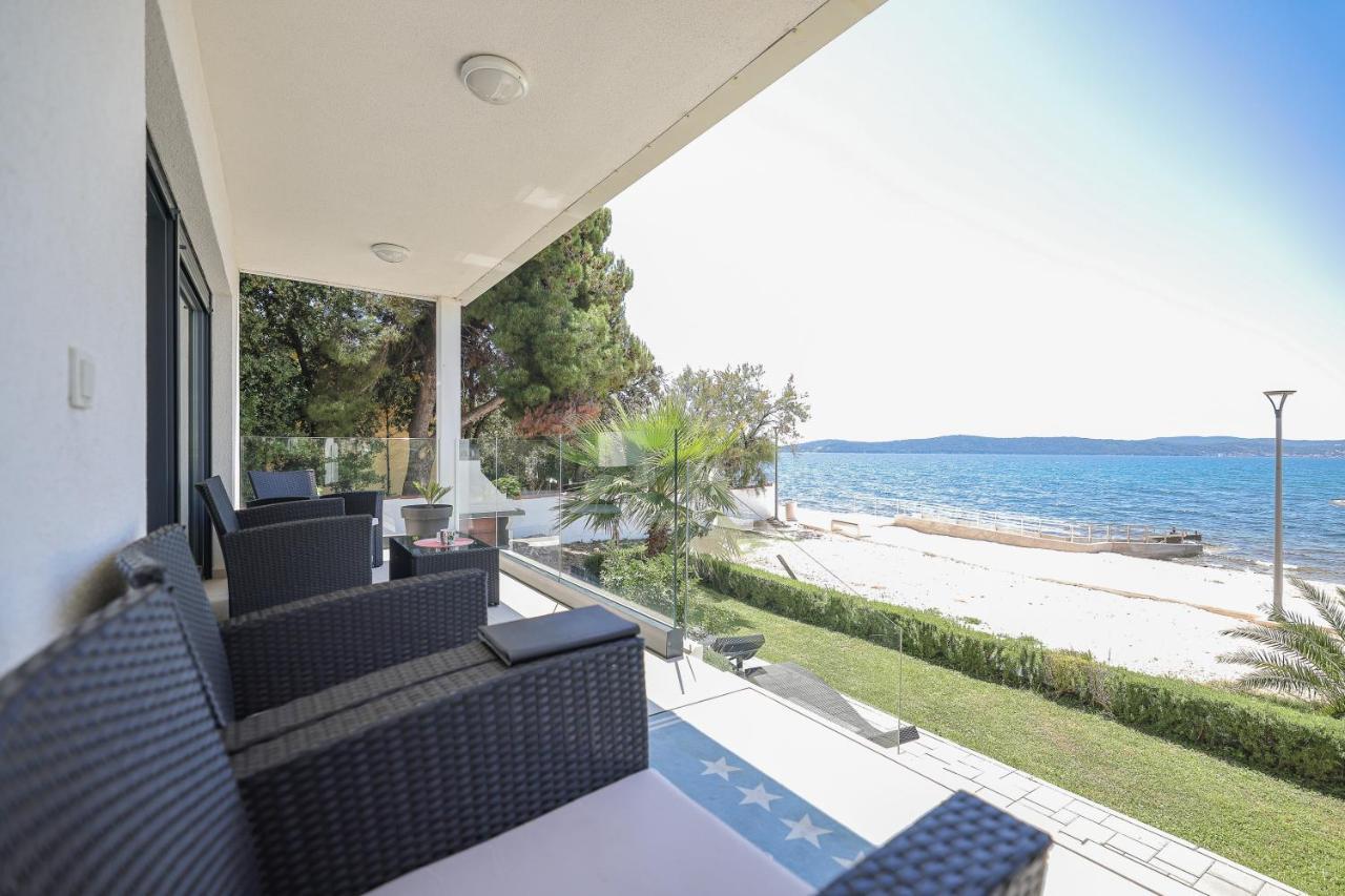 Paradise On The Beach Apartments Бибине Екстериор снимка