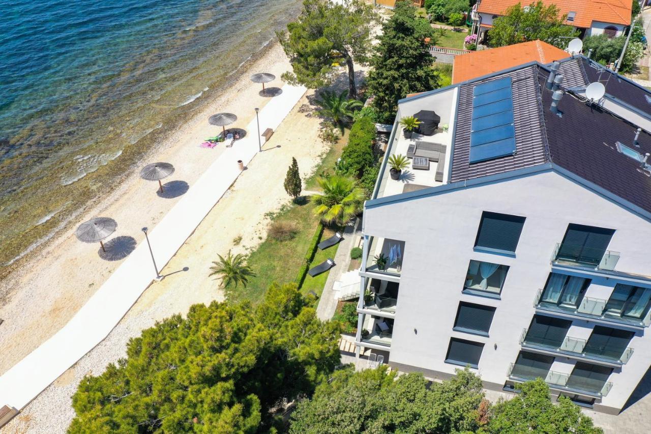 Paradise On The Beach Apartments Бибине Екстериор снимка