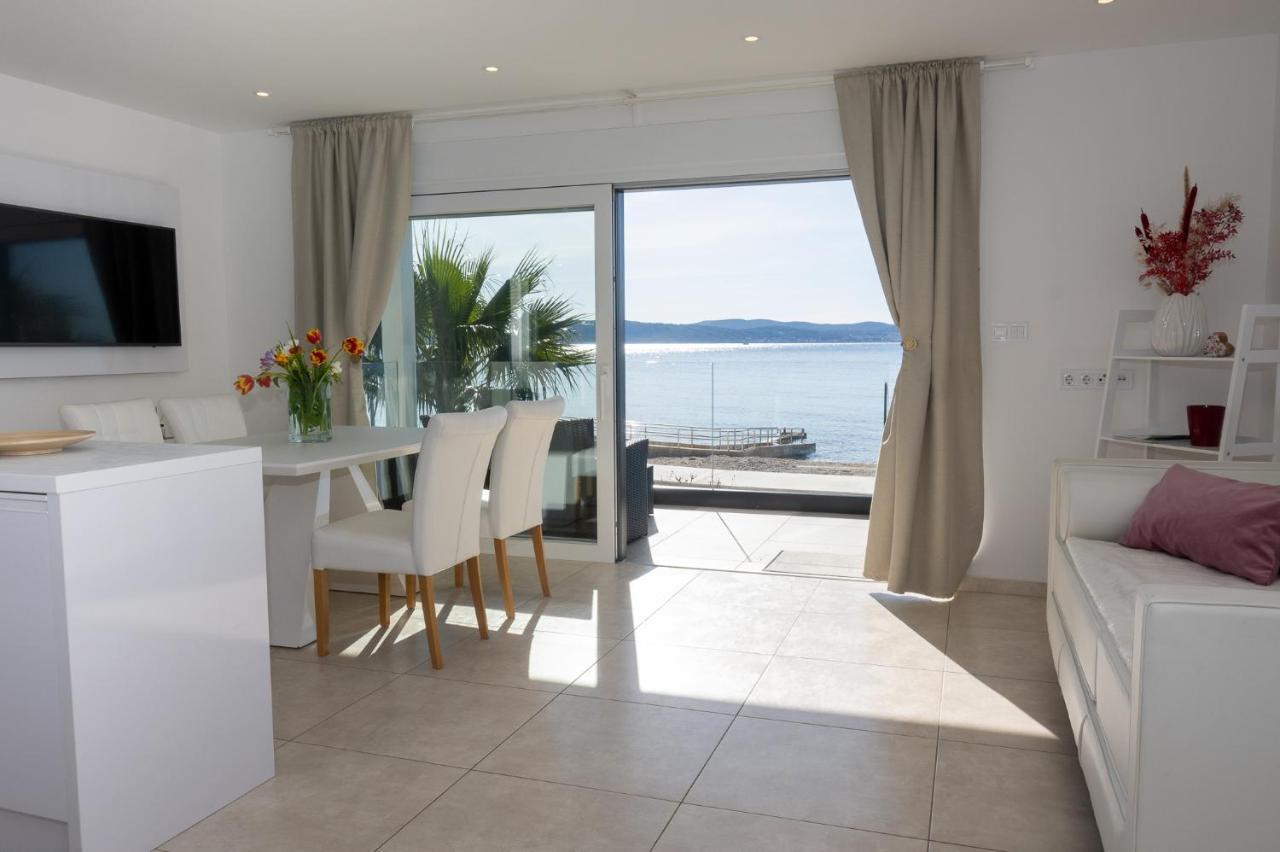 Paradise On The Beach Apartments Бибине Екстериор снимка