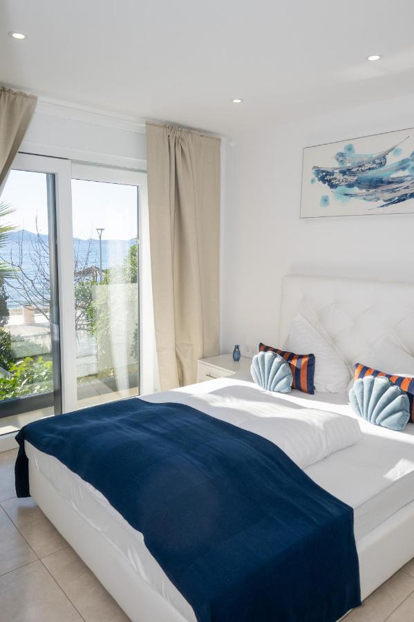 Paradise On The Beach Apartments Бибине Екстериор снимка