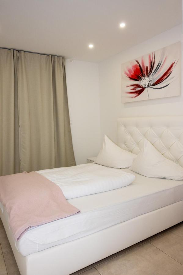Paradise On The Beach Apartments Бибине Екстериор снимка
